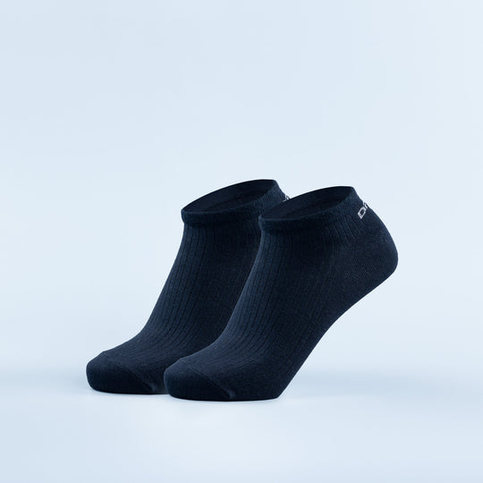 Chaussettes basses Luxe Noir minuit / Détail blanc optique
